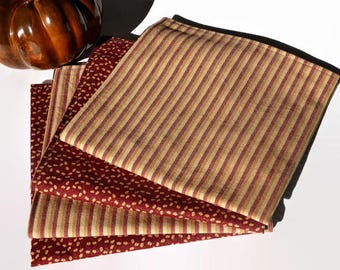 Cloth Dinner Napkins, Fall Napkins, Thanksgiving Napkins, Fabric Napkins, Reversible Napkins, Farmhouse Napkins, Set of 4, Burgundy Gold