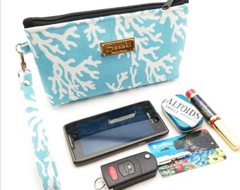 Hawaii Wristlet - iPhone 6+, Samsung 8+