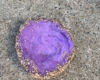 Lavender crystal holder