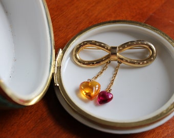 VIntage Gold Tone Infinity Pin with Yellow and Pink Glass Heart Drops