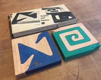 Snakes and Swans by Fredun Shapur for Spiel Naef / Creative Playthings