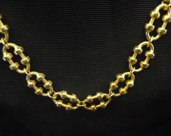 Vintage AVON GOLD LINK Necklace