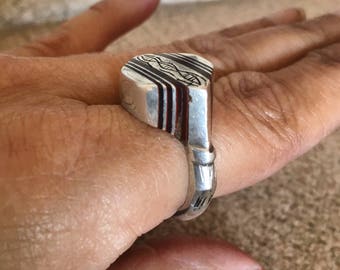 Tuareg Solid Large Silver Ring with Ebonywood Inlay, Inner Diameter 1.9 cm, US size 9 1/4