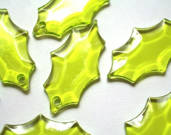 10 Pieces 19mm x 12mm Spring Green Holly Leaf Beads Lucite Holly Beads Plastic Beads Acrylic Holly Beads Christmas Beads Holly Leaves