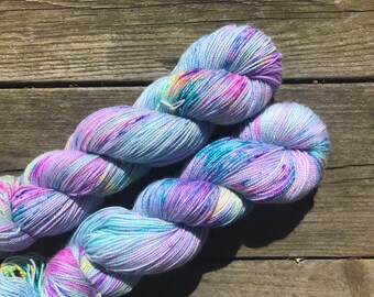 Through the Looking Glass *The White Rabbit* 75/25 Merino/Nylon 2-Ply Hand Dyed Sock Yarn