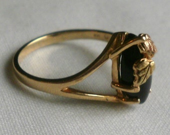 10 K Yellow Gold Ring-Size 6 7/8