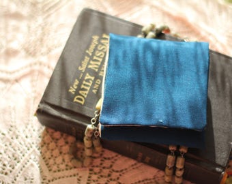 Our Lady of Fatima Pocket Shrine