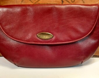 Vintage Etienne Aigner Envelope Clutch