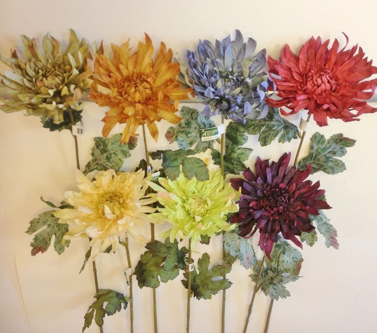 LOT of THREE 31" Spider Mums each with 5" Bloom & 3 Leaves * choice of