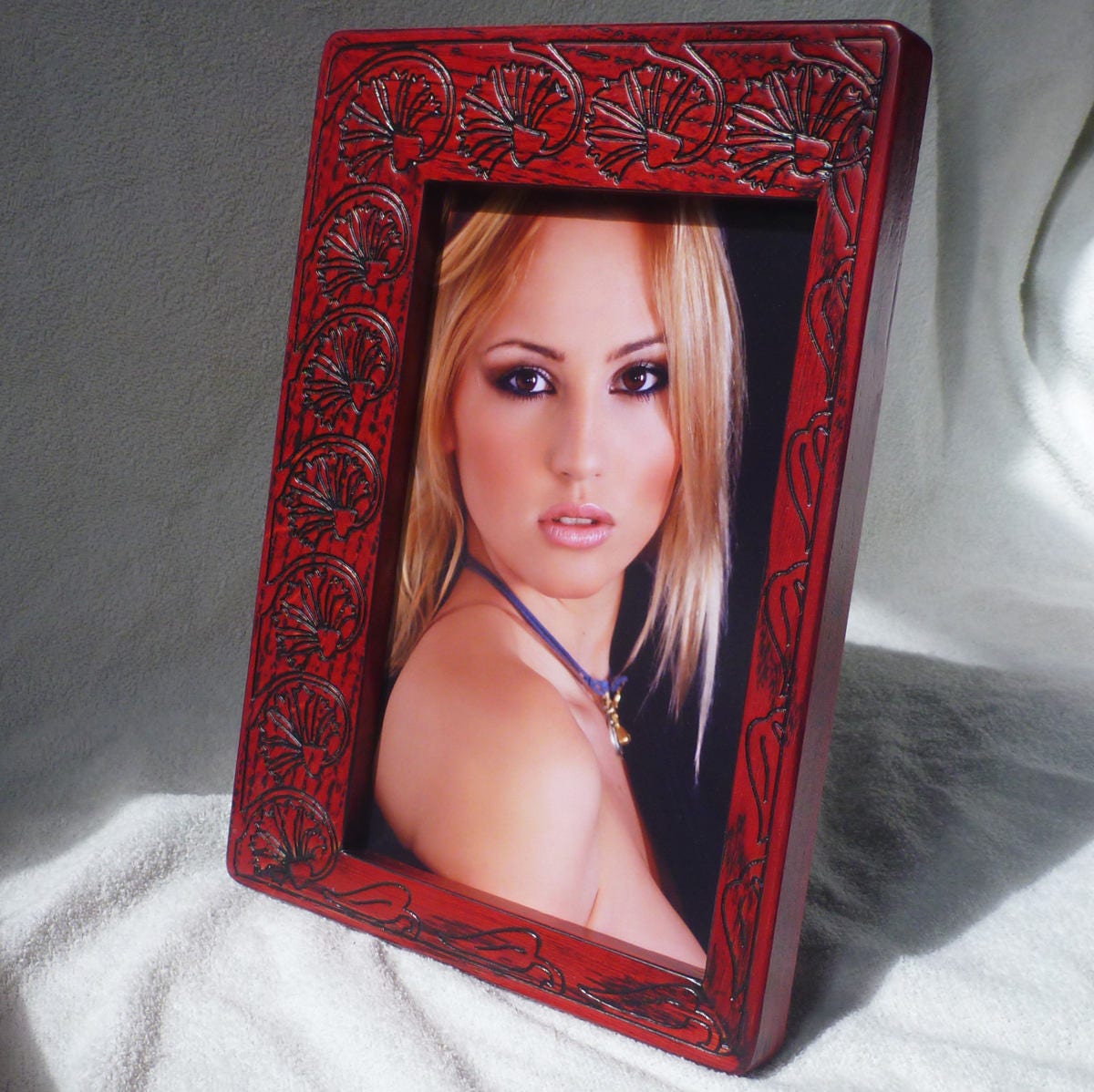 Wooden Picture Frame Photo Frame Red Black Oak Free Shipping