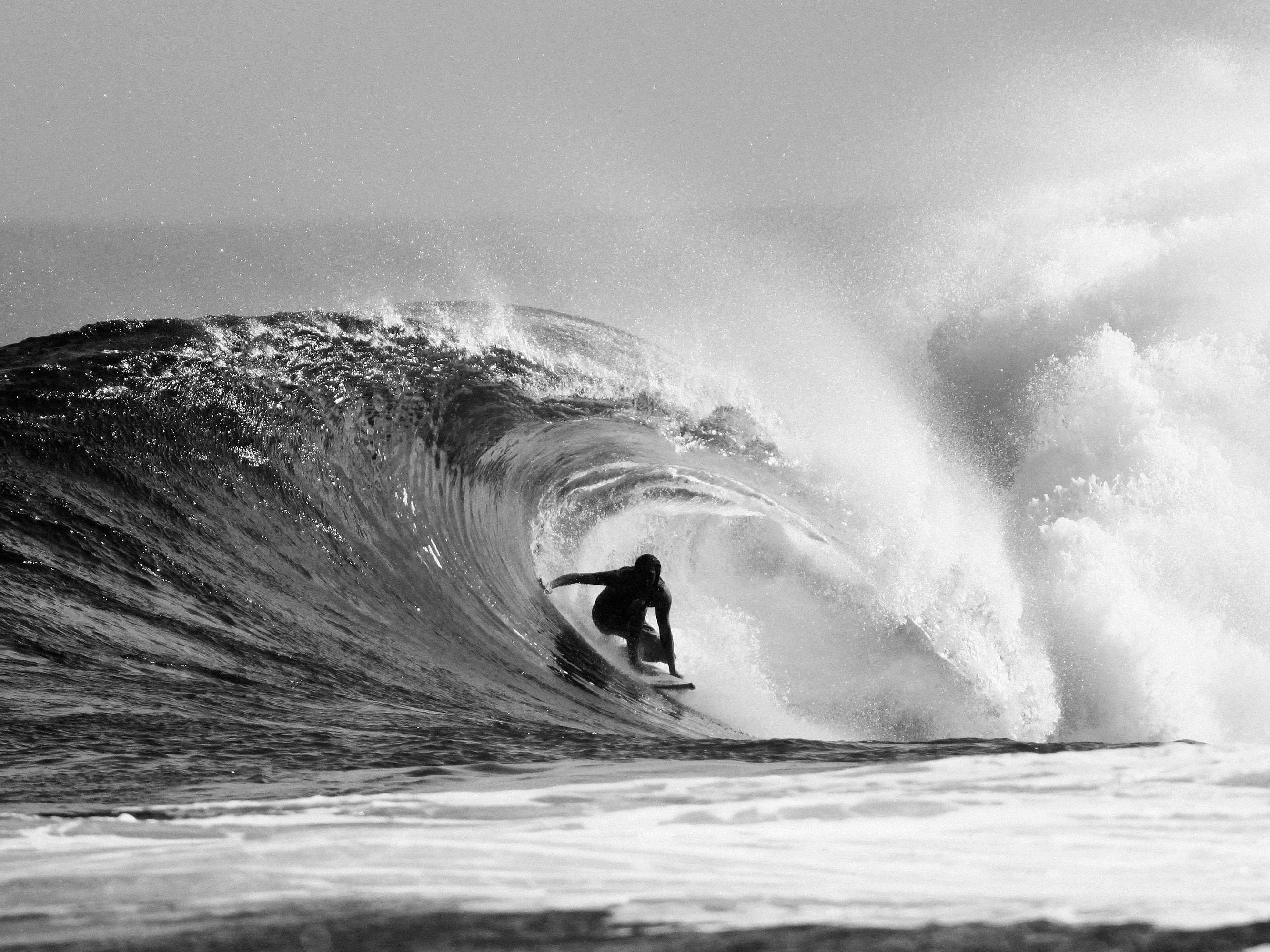 Black and White Surf Photo Wave Art Surfing Hawaii Surfer