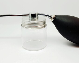Glass Powder applicator atomizer for Hair Building Fibers or to distribute magnetic powders.