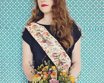 Vintage Style Hen Party Sash - Classy Alternative Hen Do / Bridal Shower / Bachelorette Party Accessory. Custom Made.