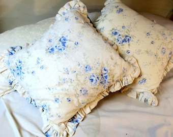 Pillow Shabby Chic PILLOWS ..Simply Shabby Chic by Rachel Ashwell White Linen w Blue flowers and button back w ruffles 16 x 16"