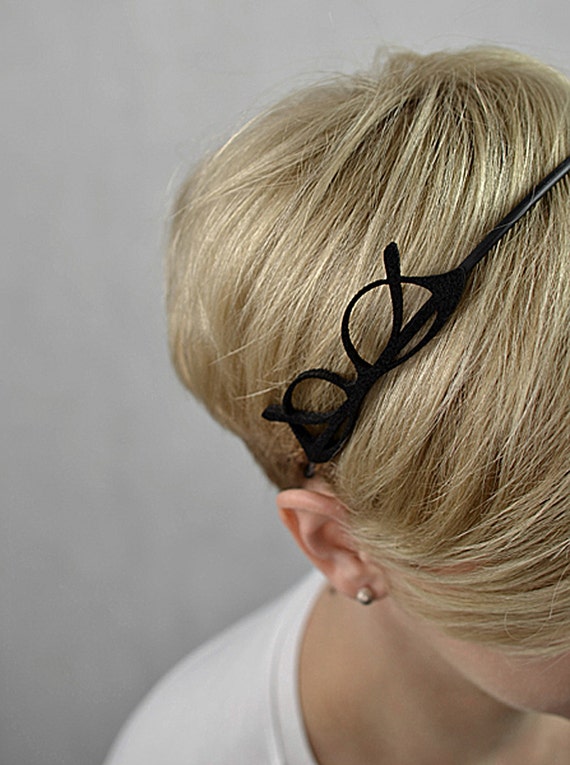 Black headband with felt glasses