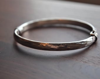 Vintage Sterling Silver Italian Thin Simple Classic Bangle Bracelet