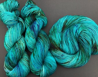 Ocie- Hand dyed yarn, sock weight, Superwash Merino, 463 yards, speckled yarn