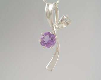 Lavender Amethyst Flower Stem Necklace on SS