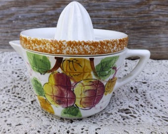 Vintage Ardco Porcelain Juice Reamer