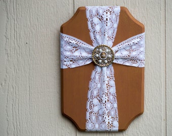 Cross wall hanging plaque lace
