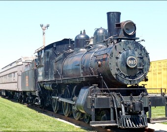 Poster, Many Sizes Available; Burlington Railroad Locomotive Train 915,