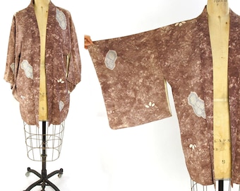 Vintage Silk Kimono / Mauve Minimalist Herringbone Short Haori Japanese Duster / Traditional Bohemian Hippie Boho Festival Butterfly Sleeve