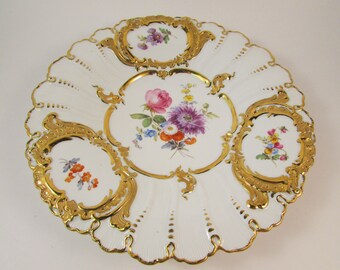 Antique Meissen Porcelain Plate Hand Painted Florals with Heavy Gold Gilding Scalloped Edge Cabinet Plate