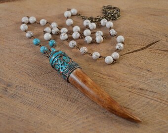Horn Necklace, Bohemian Jewelry, Boho Necklace, Patina Pendant, Bohemian Jewelry, Horn Pendant, Long Beaded Necklace, Boho Pendant Necklace