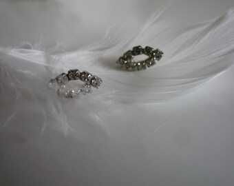 VINTAGE BRIDAL EARRING , J - 37