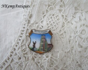 Emaille Rotterdam broche
