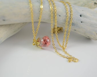 Dried Flower Necklace, Pressed Flower Necklace, Real Dried Flower Necklace, Bridesmaid gift, Delicate necklace, Glass Globe Necklace
