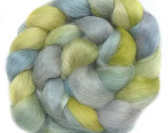 WENSLEYDALE roving top handdyed spinning fibre 3.3 oz