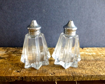 Vintage Cruet Set - Salt & Pepper Shakers