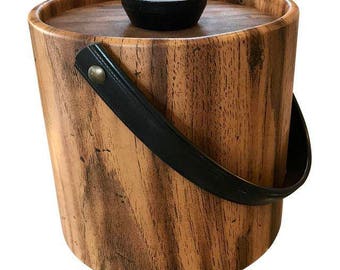 Moldtronic Faux Wood Grain Ice Bucket