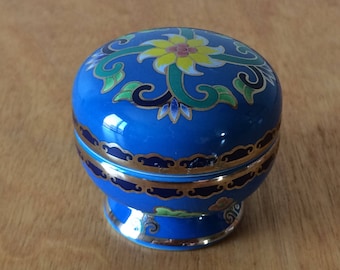 Del Prado Porcelain Pill Trinket Box - Blue with Yellow Flower - EP 15