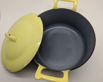 Mid Century Descoware Cast Iron Dutch Oven, made in Beligum