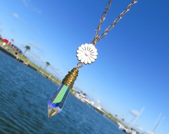 Aurora Borealis Crystal Prism Necklace // Wire Wrapped Icicle Crystal Necklace // White Daisy Flower Necklace