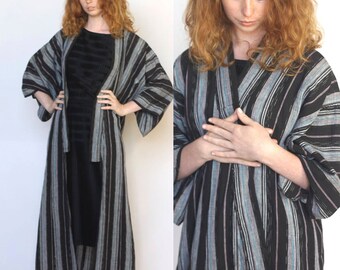 wanderer -- amazing floor-length Japanese kimono duster jacket size S/M/L