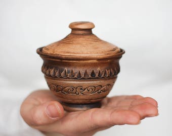 Ceramic salt cellar with lid Redware salt cellar Handmade salt keeper Sugar container Salt storage Stoneware salt jar Sugar tanker Brown