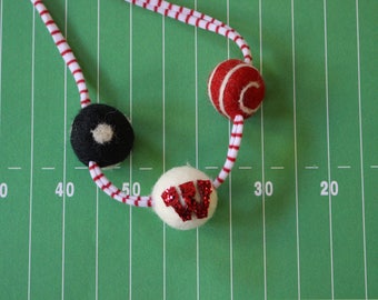 WI Badgers Felted wool ball Necklace