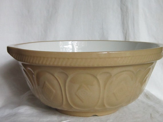 Vintage T. G. Green Gripstand Mixing Bowl Vintage T. G. Green Gripstand Mixing Bowl