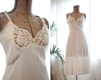 Vintage cream bone white classic lace chemise slip classic boudoir