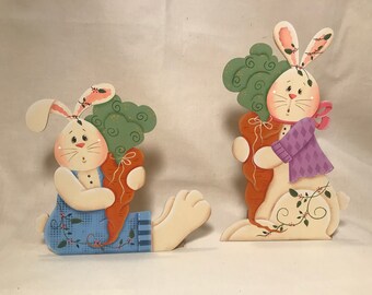 Bunnies with Carrots Decorations