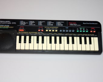Realistic Concertmate 370 / Casio SA-8 Keyboard Synthesizer Vintage 1980s