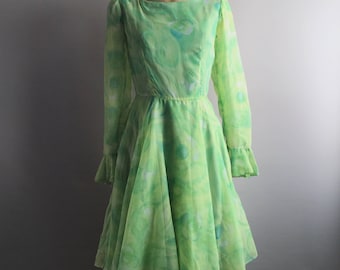 1950s green floaty dress size 8uk