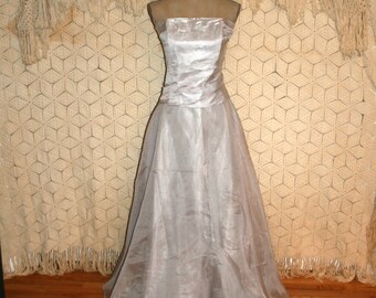 Gray Formal Dress Silver Wedding Dress Floor Length Gown Prom Dress Medium 2 Piece Formal Strapless Full Skirt Womens Vintage Clothing