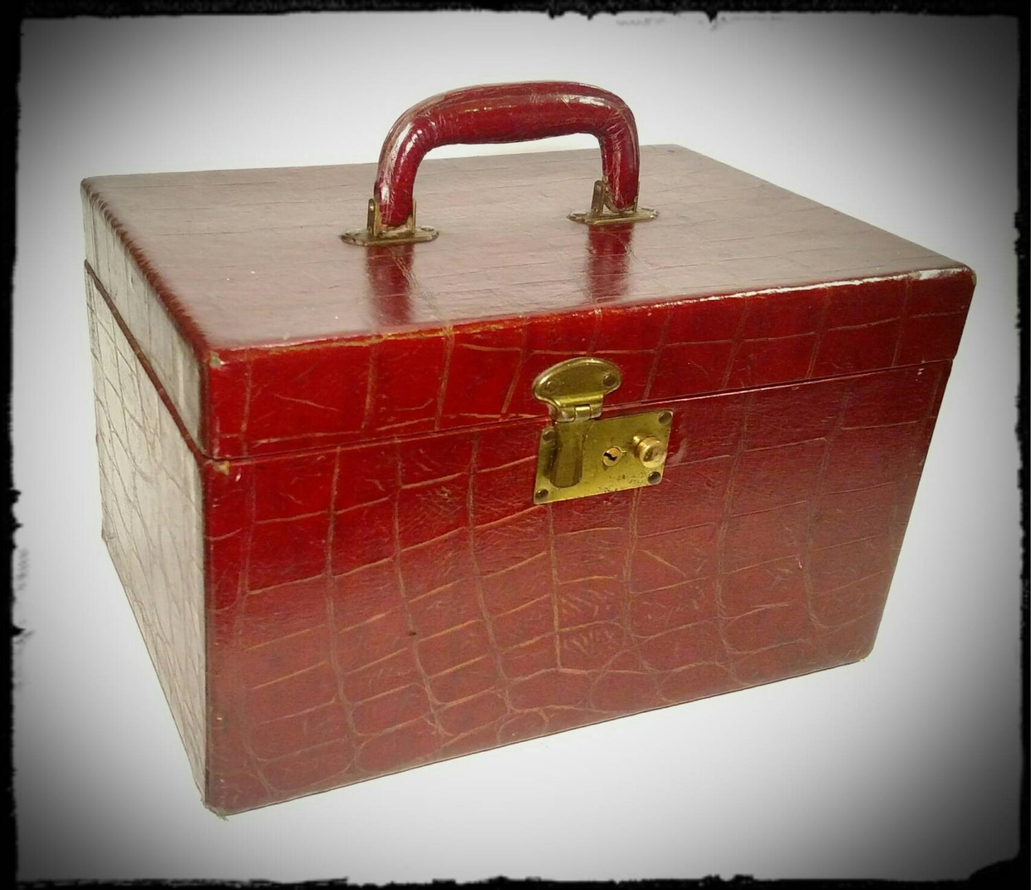 many over corners 8.5 make how Cosmetic Shell Maroon Case Case/Hard Leather Vintage Train many over corners 8.5 make how Cosmetic Shell Maroon Case Case/Hard Leather Vintage Train