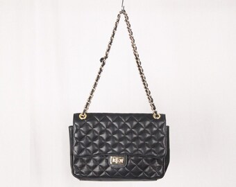 VINTAGE Black QUILTED Leather FLAP shoulder bag