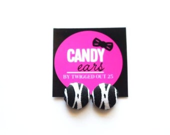Black and White Stud earrings, Button Earrings, Fabric earrings