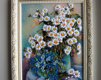Camomiles and flower forget-me-nots